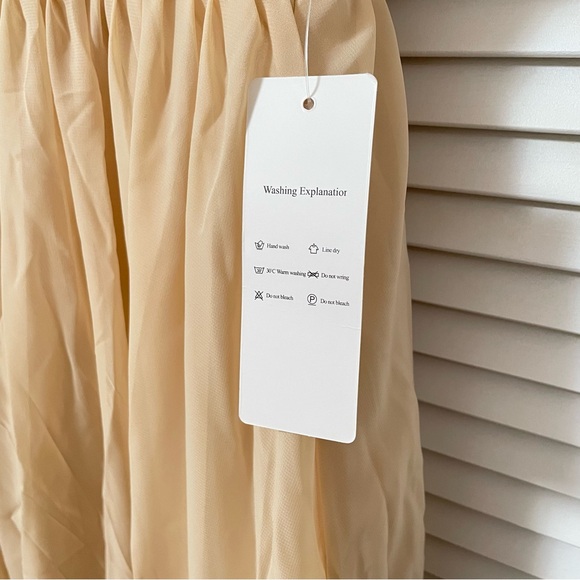 NWOT Wear Your Love Champagne Chiffon Maxi Bridesmaid Dress Pockets Corset Bride - Picture 9 of 16